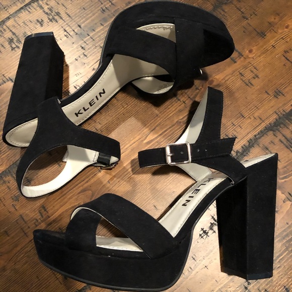 Anne Klein Shoes - ANNE KLEIN LALIMA PLATFORM SANDAL